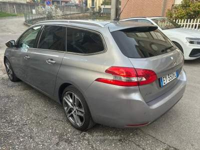 Peugeot 308 S&S EAT6 SW GT Line Grigio usata Fino Mornasco