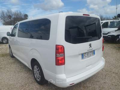 Peugeot Traveller 9 posti maxi Bianco usata San Michele Salentino