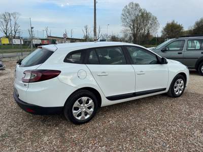 Renault Mégane SporTour Confort Bianco usata Rimini