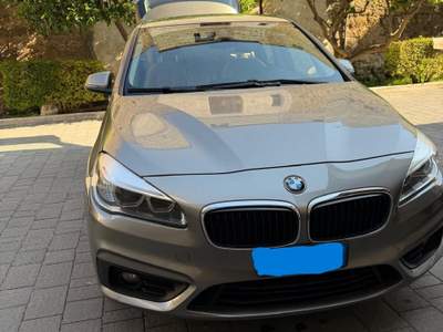 BMW Serie 2 Active Tourer 218d Tenuta sempre in box, unico proprietario Argento usata Napoli