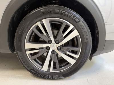 Peugeot 3008 3008 1.2 PureTech Turbo Allure Pack S&S 130CV Argento usata Caravaggio
