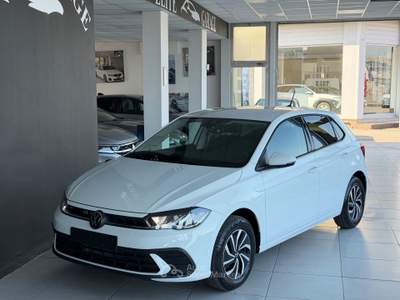 Volkswagen Polo DSG Style PREZZO REALE Bianco usata CARESANABLOT