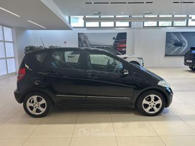 Mercedes-Benz Classe A A 150 Avantgarde Hatchback Nero usata Forlì