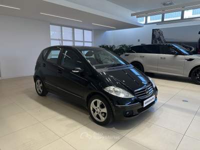 Mercedes-Benz Classe A A 150 Avantgarde Hatchback Nero usata Forlì
