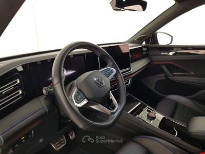 Volkswagen Tiguan 2.0 TDI 142KW SCR R-Line Plus DSG 4M Verde usata Massa