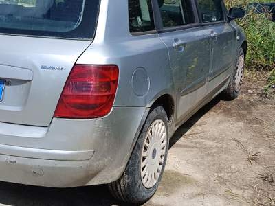 Fiat Stilo Gomme nuove, revisionata, non fumatore. Prezzo trattabile Argento usata Canicattì