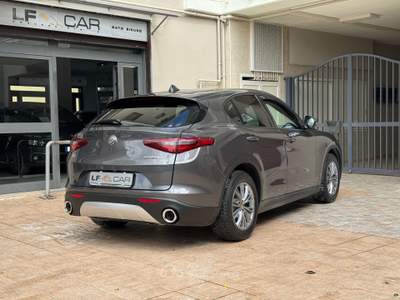 Alfa Romeo Stelvio AT8 Q4 Executive Grigio usata SANTERAMO IN COLLE
