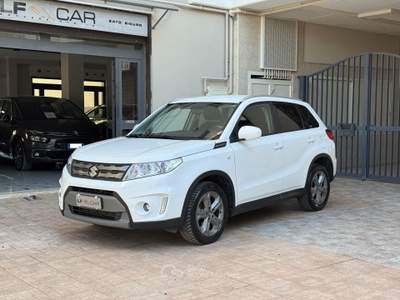 Suzuki Vitara V-Cool 120 cv Bianco usata SANTERAMO IN COLLE