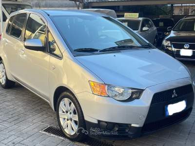 Mitsubishi Colt - 1.3 BENZINA - 5 PORTE - CAMBIO AUTOMATICO - ANCHE PER NEOPATENTATI Argento usata Varese
