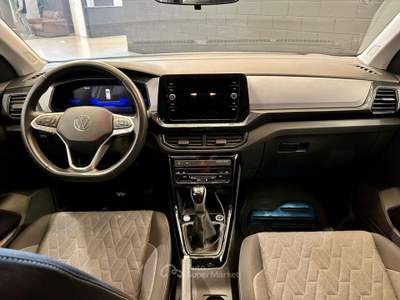 Volkswagen T-Cross T-Cross 2024 1.0 tsi Life 95cv PARI AL NUOVO *PREZZO PROMO* Argento usata Settimo Torinese