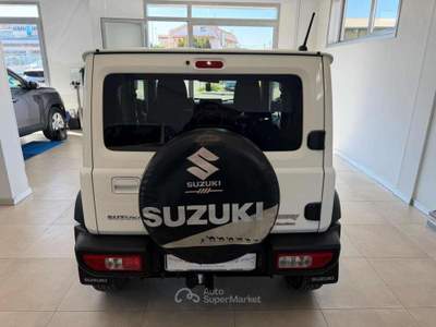 Suzuki Jimny 1.5 5MT Top Bianco usata Spoltore