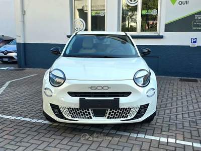 Fiat 600 600 1.2 hybrid La Prima 110cv auto Bianco usata Legnano