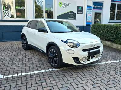 Fiat 600 600 1.2 hybrid La Prima 110cv auto Bianco usata Legnano