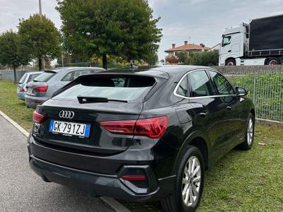Audi Q3 AUDI Q3 SPORTBACK 35TDI Nero usata Ponte di Piave