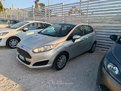 Ford Fiesta 5 porte Bz.- GPL Business MOTORE NUOVO Bianco usata Altamura