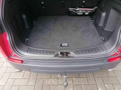 Land Rover Discovery Sport 2.0 td4 Pure awd 150cv GANCIO TRAINO Rosso usata Treviglio