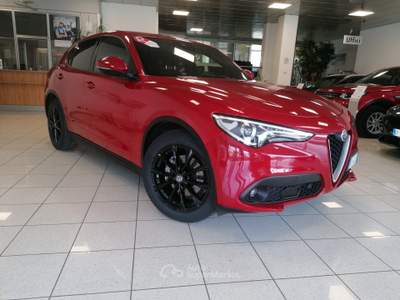 Alfa Romeo Stelvio 2.2 t Business rwd 160cv GOMME E CERCHI NUOVI !! Rosso usata Treviglio