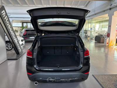 BMW X1 xDrive25e Adv. Plug-In 4x4 Nero usata Spresiano