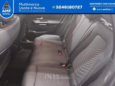 Mercedes-Benz GLA Style Navi LED MBUX RFK T-Leather Sport Grigio usata Roma