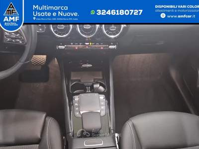 Mercedes-Benz GLA Style Navi LED MBUX RFK T-Leather Sport Grigio usata Roma