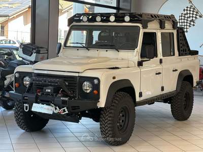 Land Rover Defender 110 2.4 td Crew Cab Bianco usata Mornago