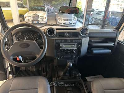 Land Rover Defender 110 2.4 td Crew Cab Bianco usata Mornago
