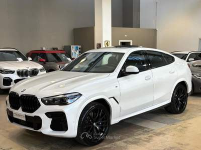BMW X6 xdrive40d mhev 48V Msport - 22" - Tetto -Carplay Rosso usata Paderno Dugnano