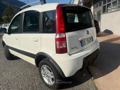 Fiat Panda 1.3 MJT DPF 4X4 “ carrozzeria grandinata “ Bianco usata Niardo