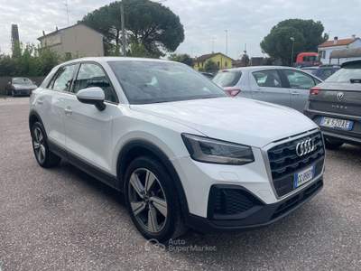 Audi Q2 Q2 I 2021 30 2.0 tdi Admired Bianco usata Ravenna