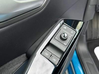 Volkswagen ID.3 59KW Pro Edition Plus (neopatentati) Bianco usata San Lazzaro di Savena