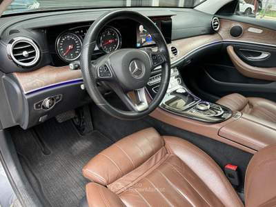 Mercedes-Benz Classe E BlueTEC Pelle LED Premium Surround  Camera 360° Grigio usata Rubano
