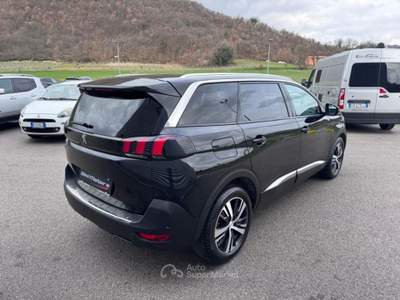 Peugeot 5008 BlueHDi 130 S&S Allure ok NEOPATENTATO Nero usata Sant'Angelo in vado