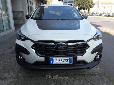 Subaru Crosstrek 2.0i e-Boxer MHEV CVT Style Xtra 4Wild *KM ZERO* Bianco usata Firenze