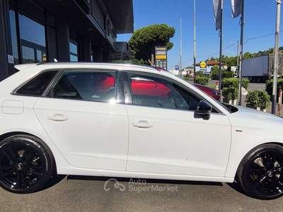 Audi A3 A3 III 2013 Sportback Sportback 1.6 tdi Ambition s-tronic Bianco usata Massa