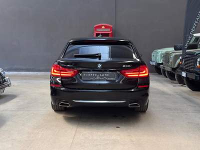 BMW Serie 5 540i i xDrive Touring Luxury Nero usata Bologna