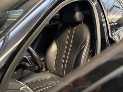 BMW Serie 5 540i i xDrive Touring Luxury Nero usata Bologna