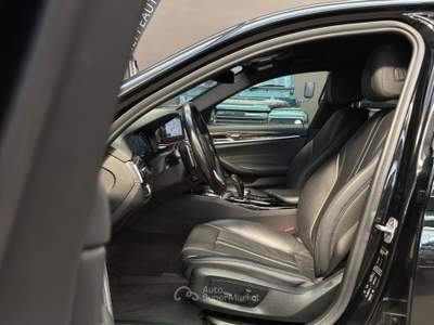 BMW Serie 5 540i i xDrive Touring Luxury Nero usata Bologna