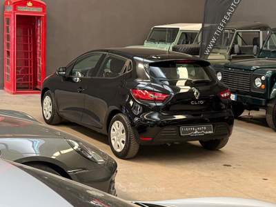 Renault Clio 1.2 75CV 5 porte Life Nero usata Bologna