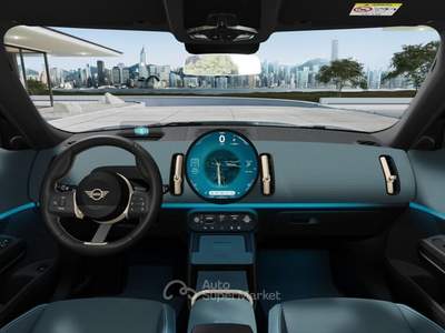 MINI Clubman 1.5 48V C Favoured Steptronic Verde usata Padova