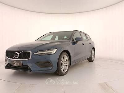 Volvo V60 V60 2.0 b4 momentum business auto Blu/Azzurro usata Rivoli