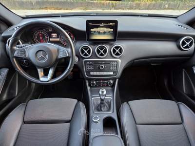 Mercedes-Benz Classe A A 180 Executive 122cv Nero usata Robassomero