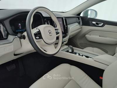 Volvo XC60 Xc60 2.0 b4 momentum auto Grigio usata Rivoli
