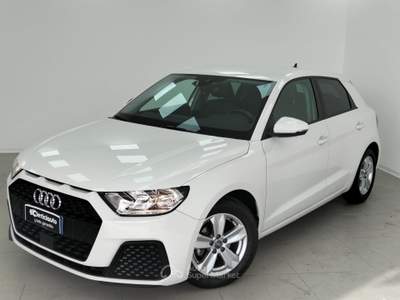 Audi A1 SPB 25 TFSI Identity Black Bianco usata Lurate Caccivio