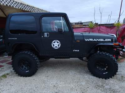 Jeep Wrangler YJ AUTO STORICA Nero usata Pomezia