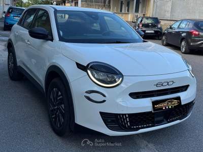 Fiat 600 1.2 TURBO 100 CV AUTO HYBRID Bianco usata Cardito