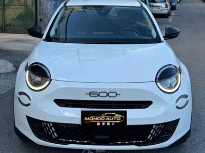 Fiat 600 1.2 TURBO 100 CV AUTO HYBRID Bianco usata Cardito