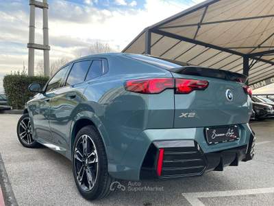 BMW X2 sDrive 18d Msport M SPORT M-SPORT *PANO* Oro usata Aprilia