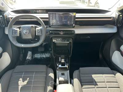 Citroen C3 Aircross Hybrid 145 CV e-DCS6 Plus Grigio usata Aprilia