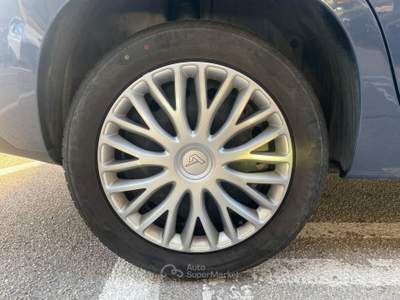 Fiat 500L 95 CV Urban DUALOGIC Blu/Azzurro usata Aprilia