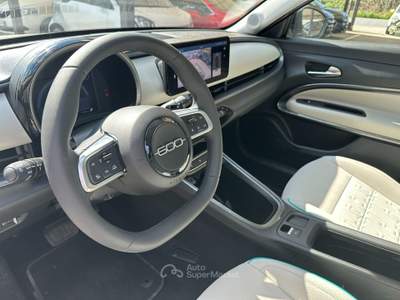Fiat 600 Hybrid 110 CV DCT MHEV La Prima Bianco usata Aprilia